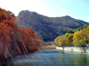 澳门二四六天天彩图库，冬雪晚晴